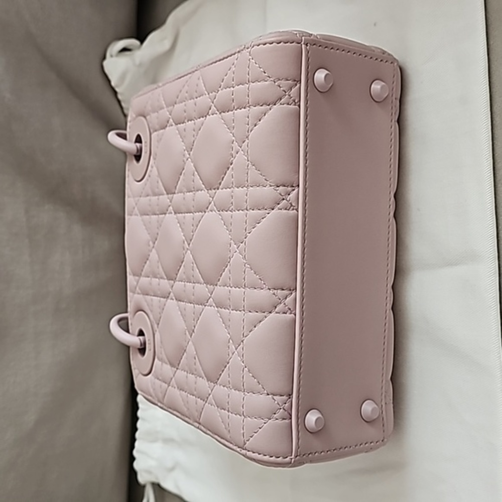 Mini Lady Dior - Picture 6 of 6